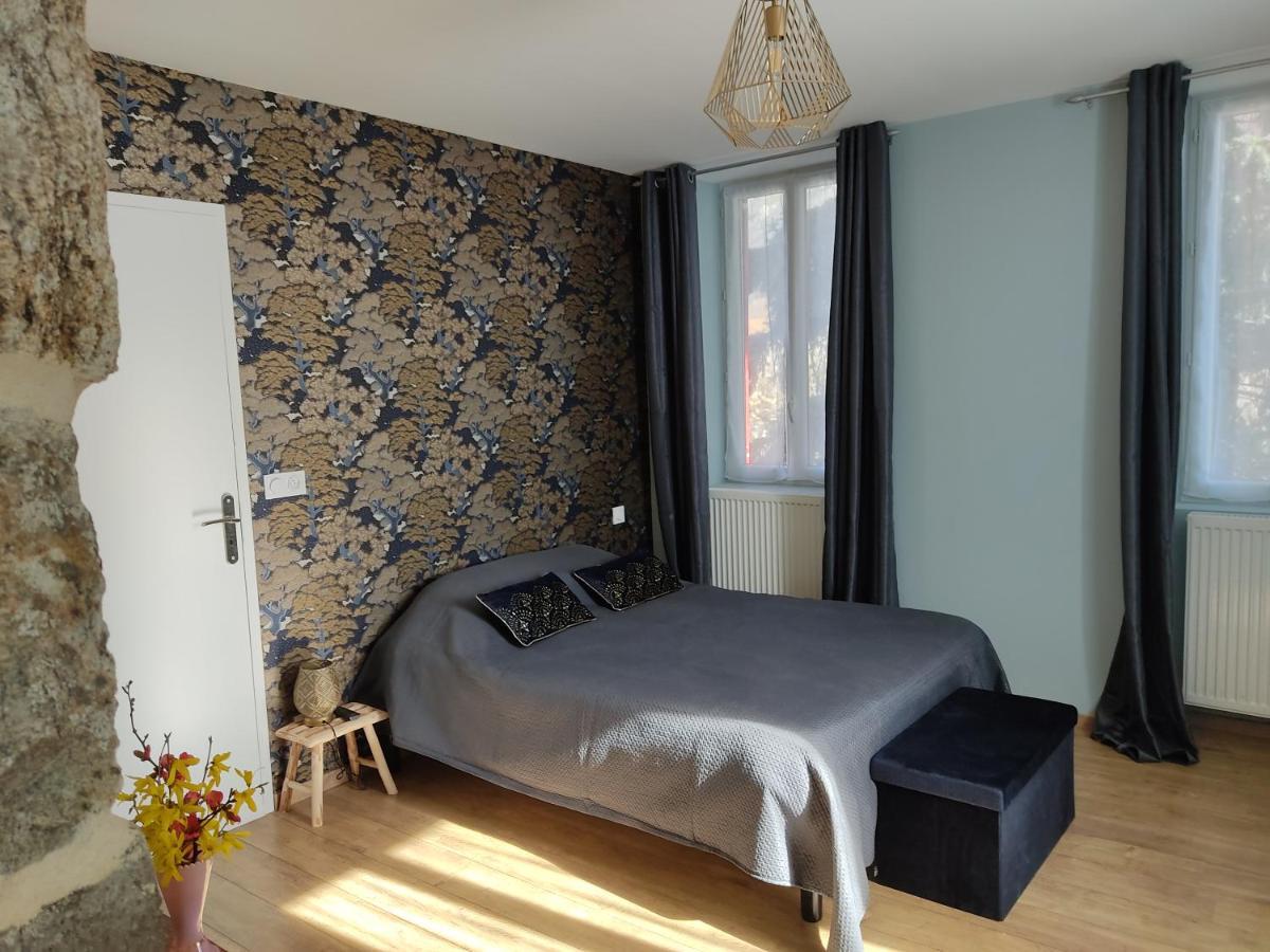 Chambres D'Hotes "Au Pied De La Bealiere" Montpezat-sous-Bauzon Exterior foto